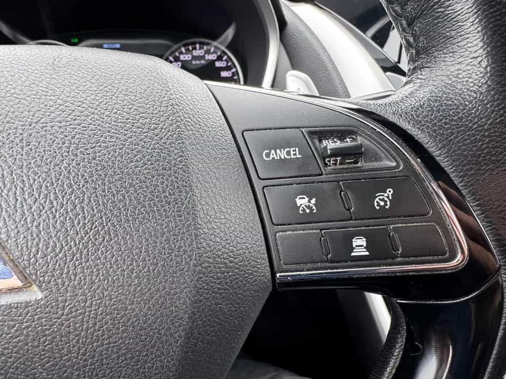 Mitsubishi Eclipse Cross 4WD *LED*360g*Spurhalte*HUD*ToTWKL 12/2019-photo-33