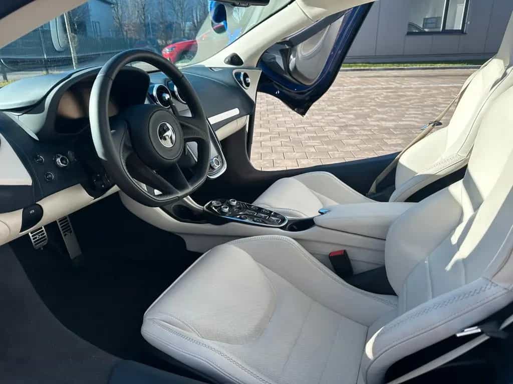 McLaren GT 03/2022-photo-20