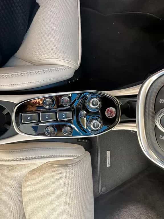 McLaren GT 03/2022-photo-23