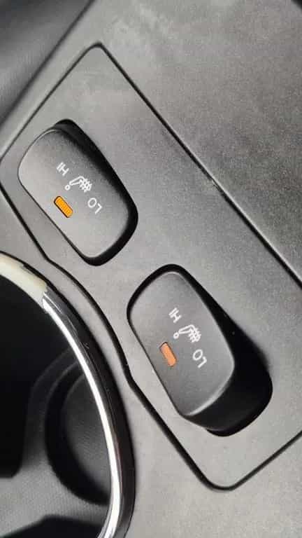 Ssangyong Korando 2.0 KAMERA/NAVI/4 x SHZ/ LEDER/ DAB/18" 07/2015-photo-16