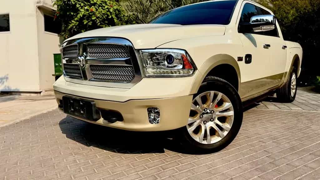 Dodge RAM 5.7*4X4*LONGHORN*RAMBOX*AHK*NAVI*CLEAN CARFAX* 12/2017-photo-3
