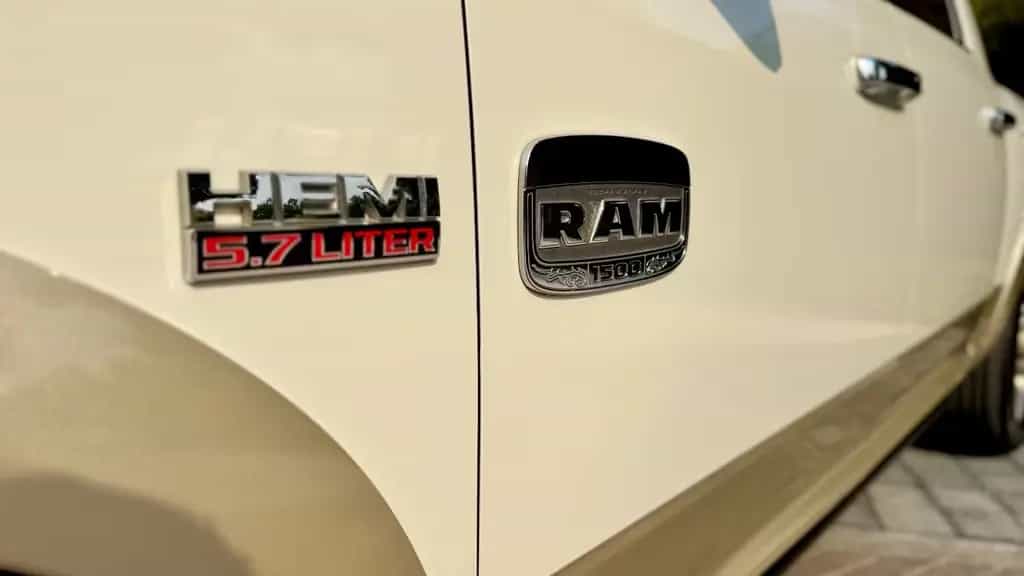 Dodge RAM 5.7*4X4*LONGHORN*RAMBOX*AHK*NAVI*CLEAN CARFAX* 12/2017-photo-30
