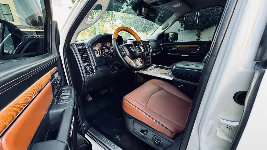 Dodge RAM 5.7*4X4*LONGHORN*RAMBOX*AHK*NAVI*CLEAN CARFAX* 12/2017-photo-31