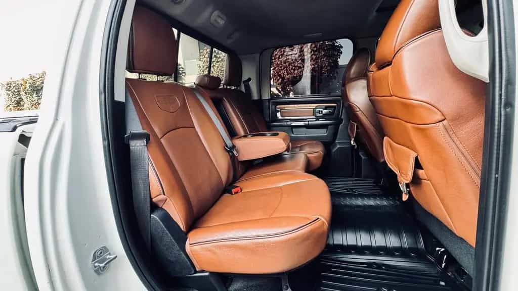 Dodge RAM 5.7*4X4*LONGHORN*RAMBOX*AHK*NAVI*CLEAN CARFAX* 12/2017-photo-37