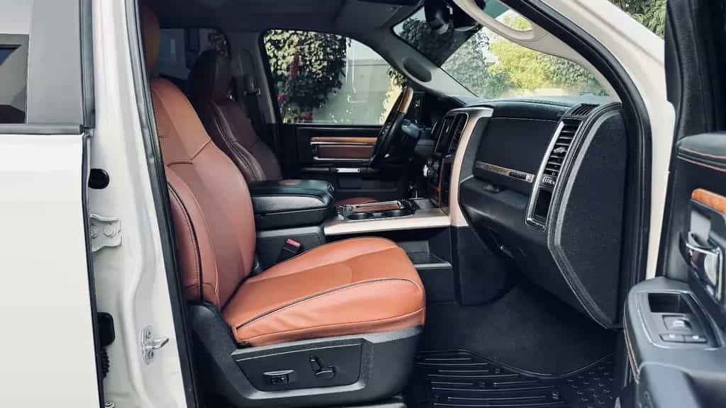 Dodge RAM 5.7*4X4*LONGHORN*RAMBOX*AHK*NAVI*CLEAN CARFAX* 12/2017-photo-43