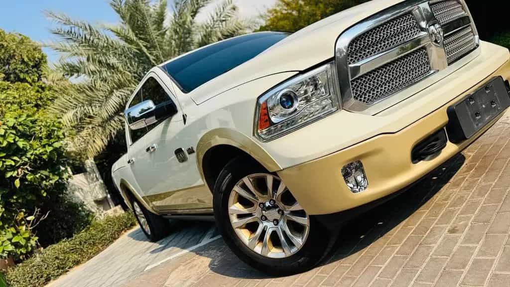 Dodge RAM 5.7*4X4*LONGHORN*RAMBOX*AHK*NAVI*CLEAN CARFAX* 12/2017-photo-9
