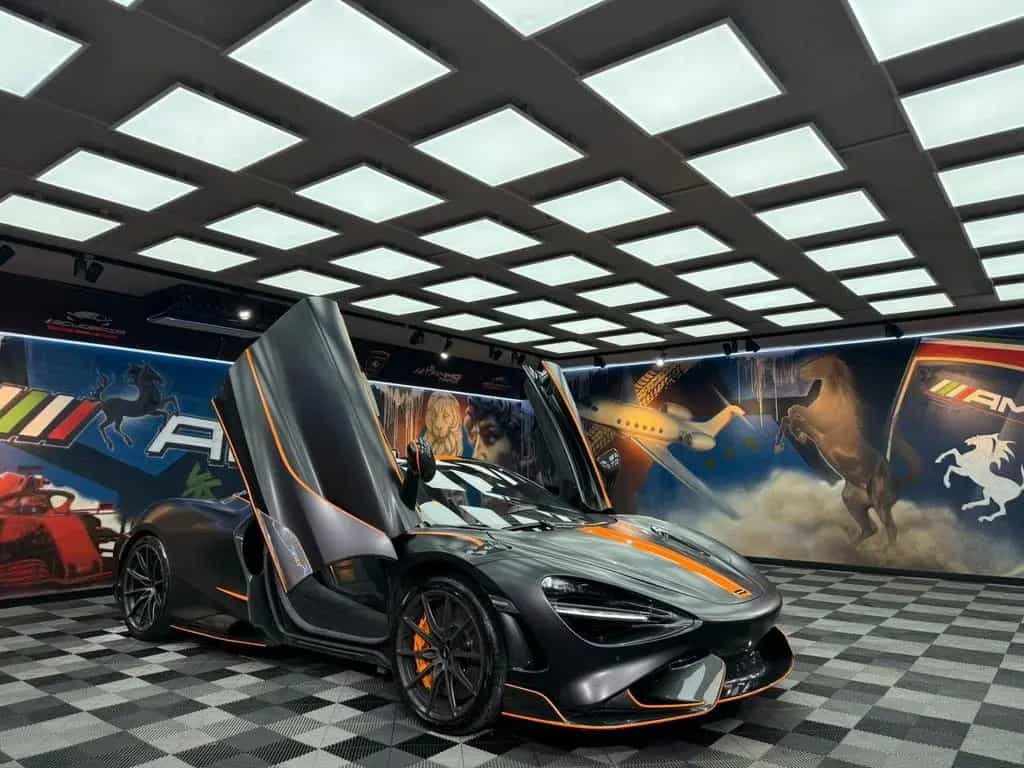 McLaren 765LT 765LT PELLICOLATA NERO OPACO (765) 01/2022-photo-2