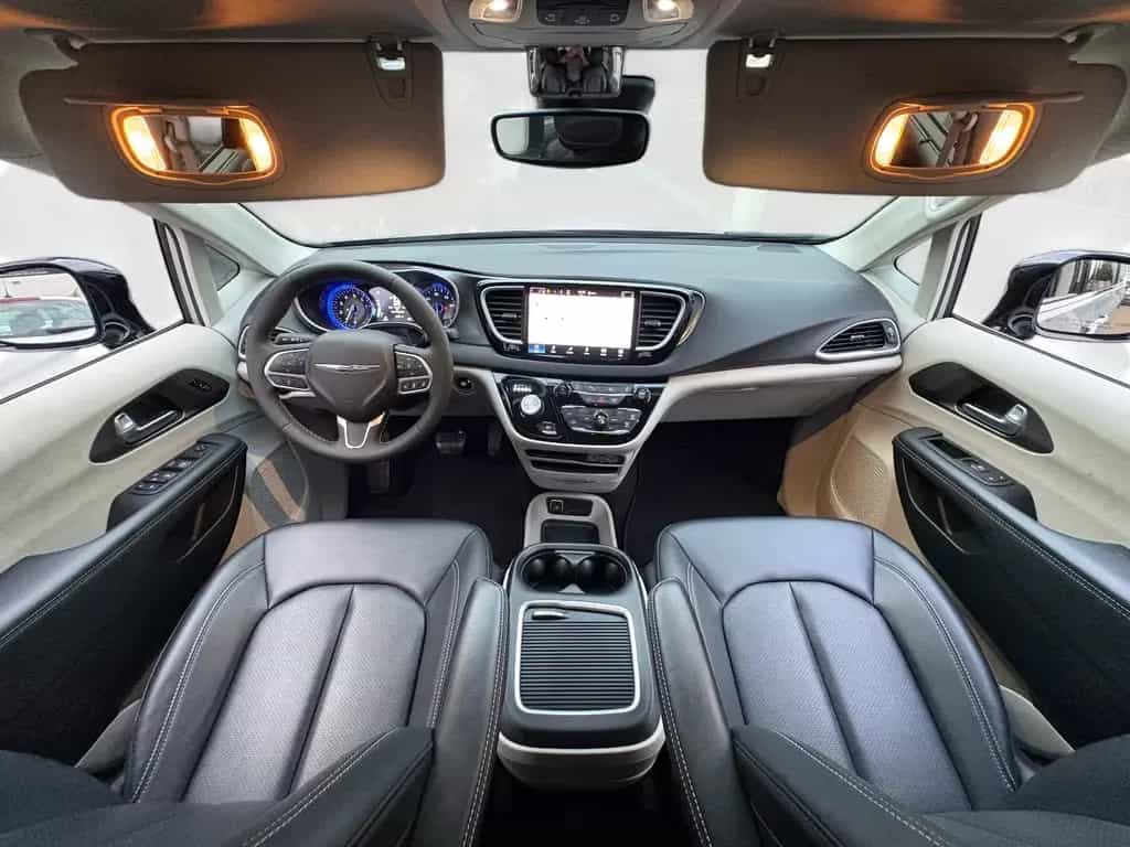 Chrysler Pacifica 3.6 L ACC LED Leder Kamera Cleantitle 7 05/2024-photo-1