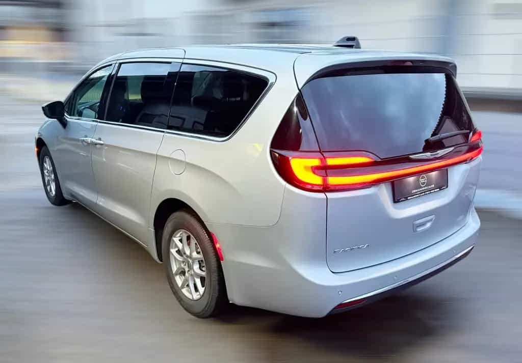 Chrysler Pacifica 3.6 L ACC LED Leder Kamera Cleantitle 7 05/2024-photo-2