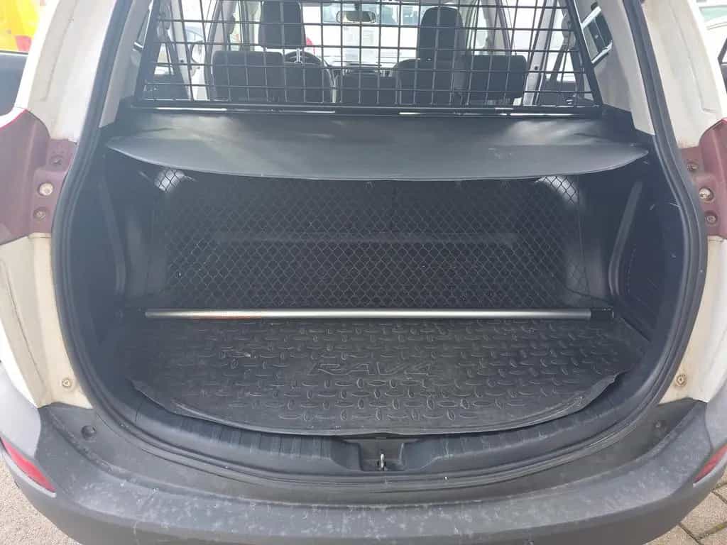 Toyota RAV 4 2.0 D-4D 1. Hand PDC Sitzheizung LM TÜV 27 03/2014-photo-16