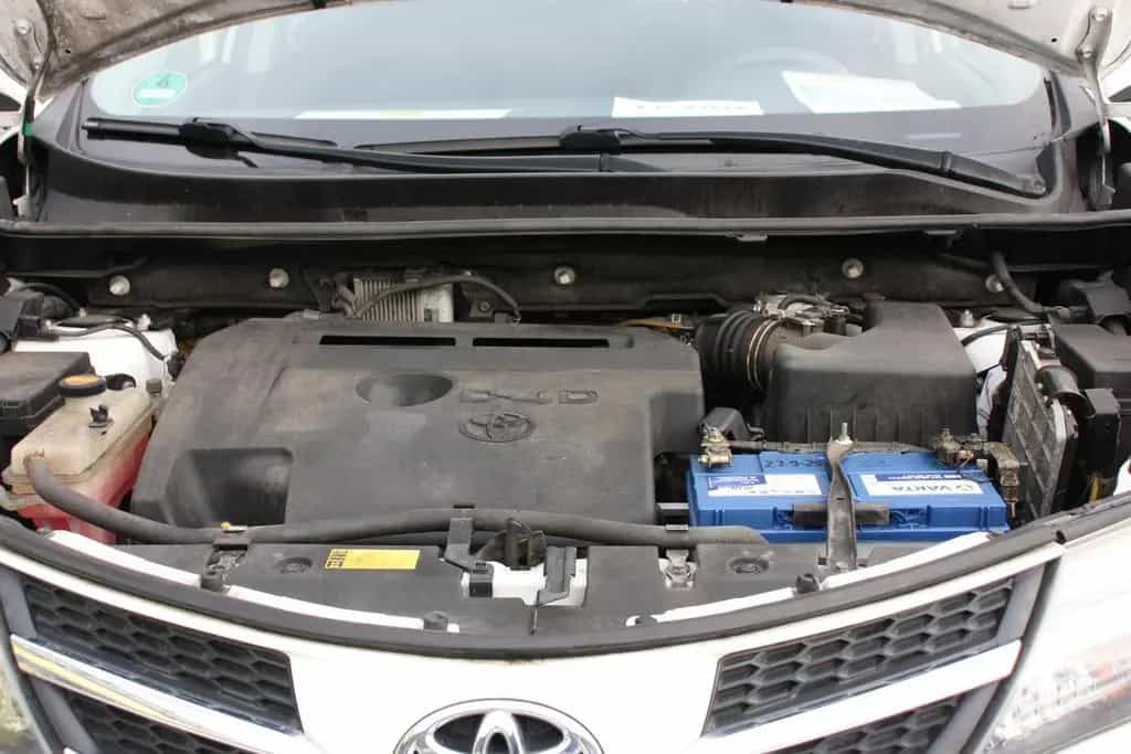 Toyota RAV 4 2.0 D-4D 1. Hand PDC Sitzheizung LM TÜV 27 03/2014-photo-22
