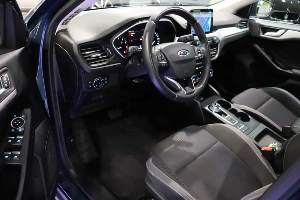Ford Focus Turnier Automatik*ALU*LED*NAVI*SHZ*KLIMA* 06/2019-photo-13