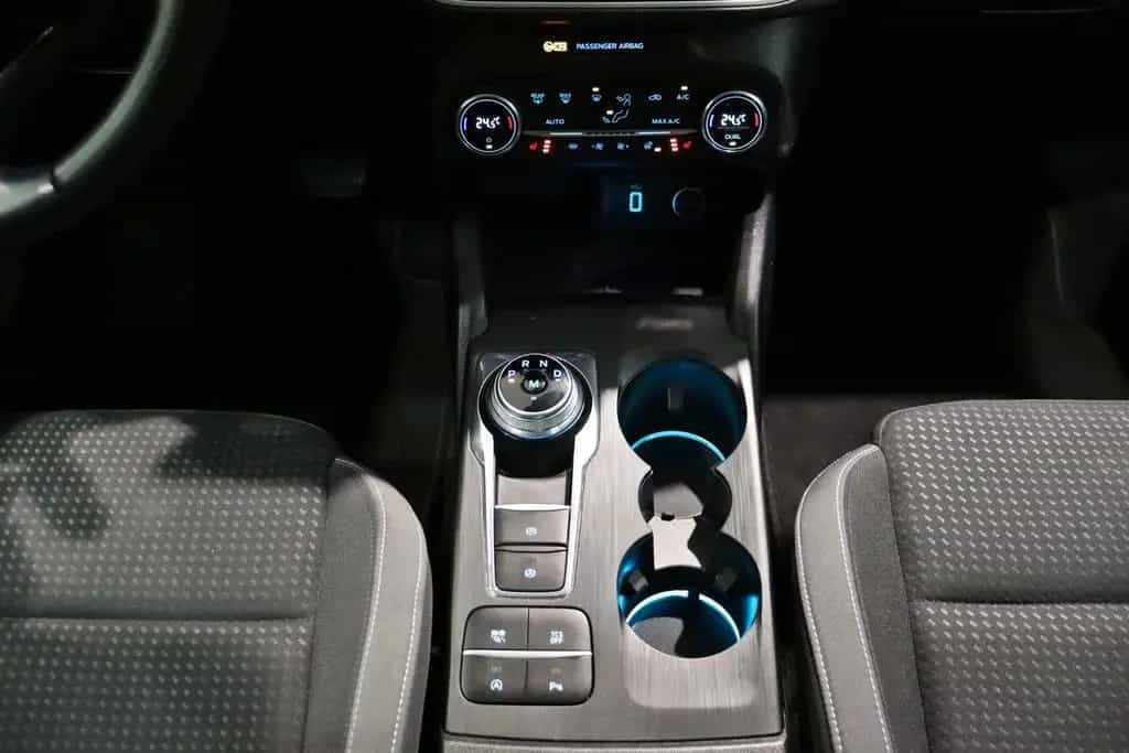 Ford Focus Turnier Automatik*ALU*LED*NAVI*SHZ*KLIMA* 06/2019-photo-27