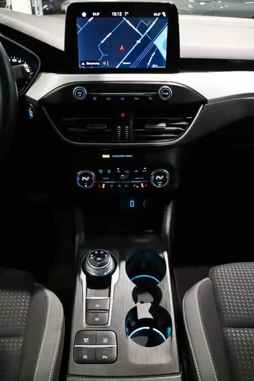 Ford Focus Turnier Automatik*ALU*LED*NAVI*SHZ*KLIMA* 06/2019-photo-28