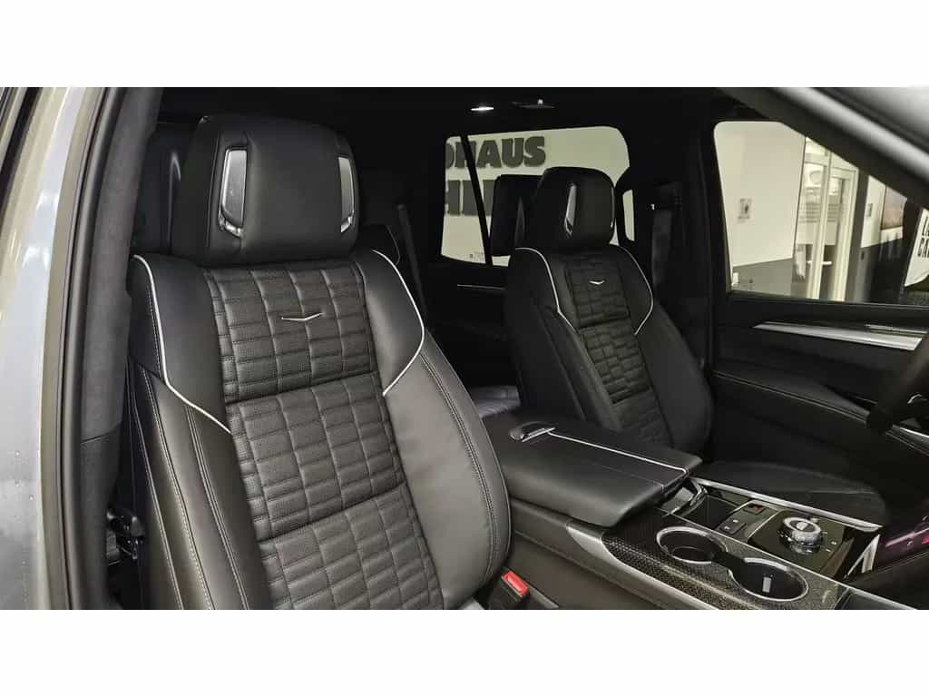 Cadillac Escalade V-Series 692 PS Carbon 24 Zoll VOLL null-photo-10