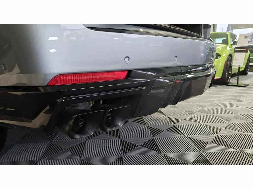 Cadillac Escalade V-Series 692 PS Carbon 24 Zoll VOLL null-photo-15