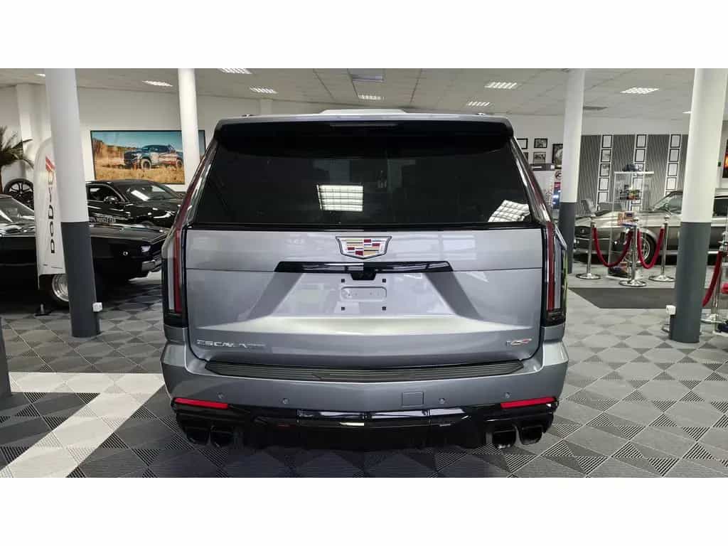 Cadillac Escalade V-Series 692 PS Carbon 24 Zoll VOLL null-photo-3