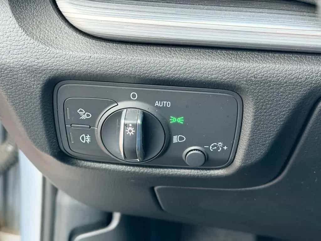 Audi A3 Sportback 30 TFSI sport 03/2019-photo-11