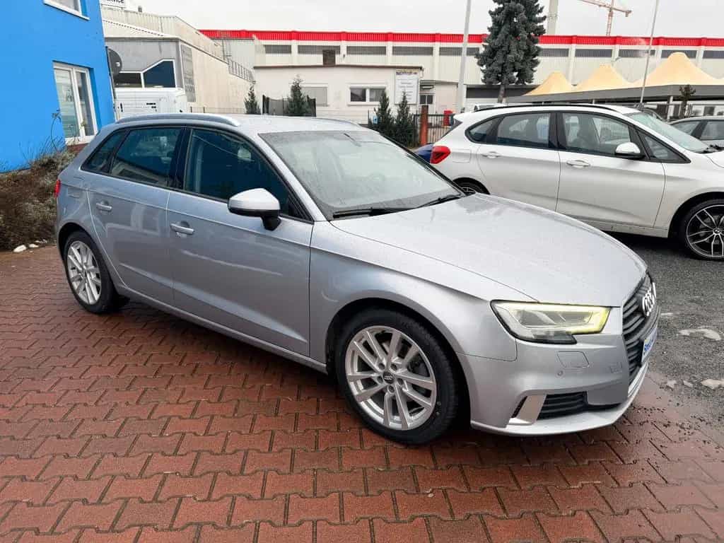 Audi A3 Sportback 30 TFSI sport 03/2019-photo-2