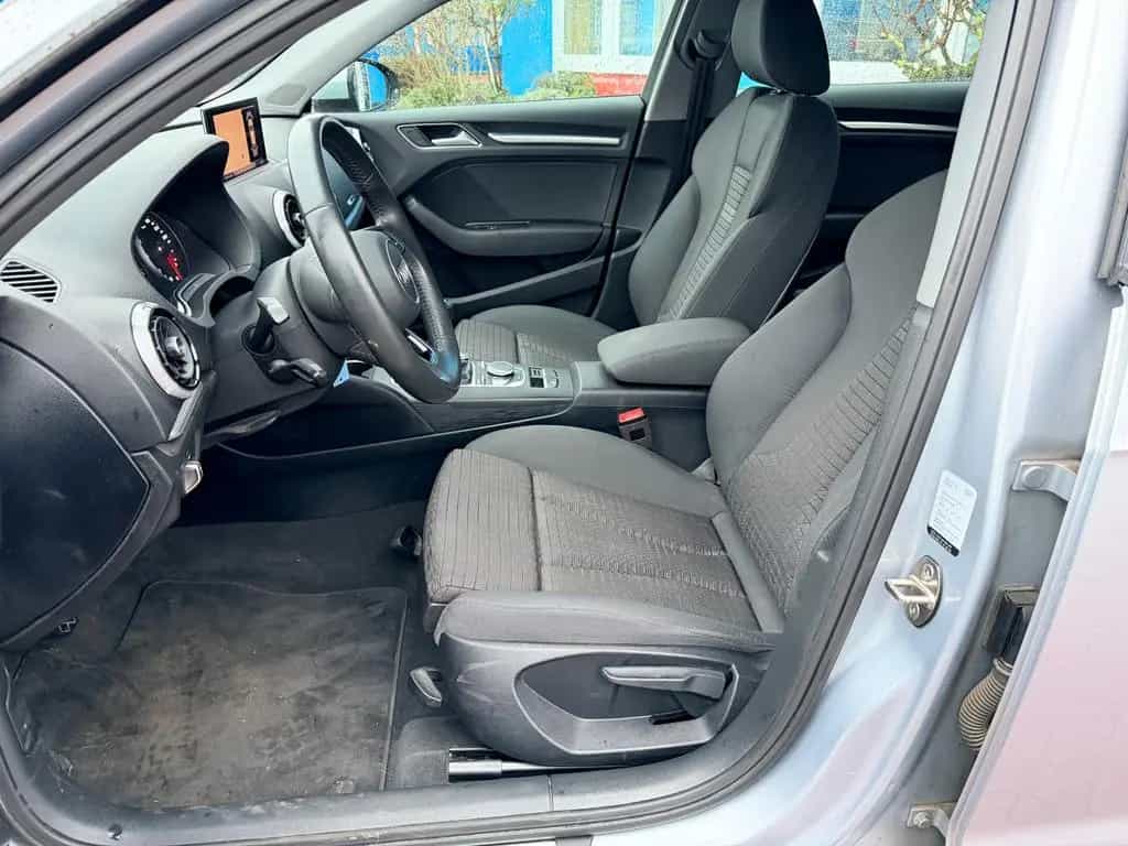 Audi A3 Sportback 30 TFSI sport 03/2019-photo-8