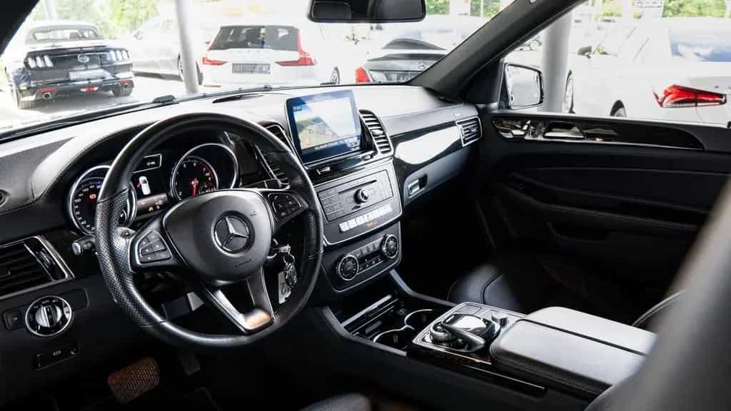 Mercedes-Benz GLE-Class 400 4Matic AMG*360°*PANO*LUFT*TOT*ACC 11/2017-photo-10