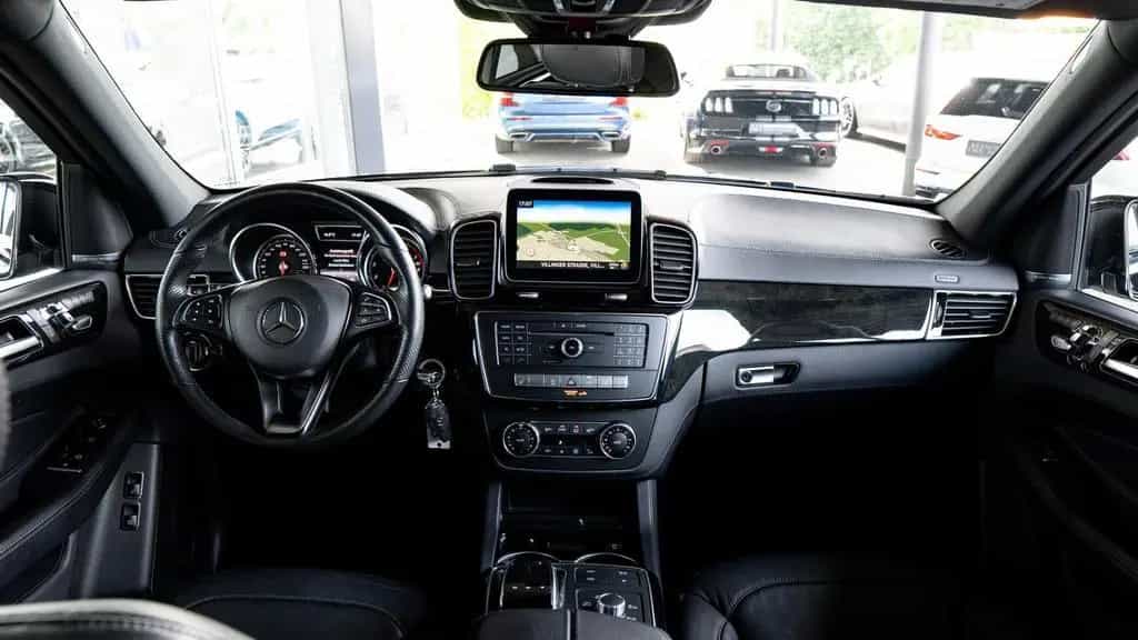 Mercedes-Benz GLE-Class 400 4Matic AMG*360°*PANO*LUFT*TOT*ACC 11/2017-photo-16