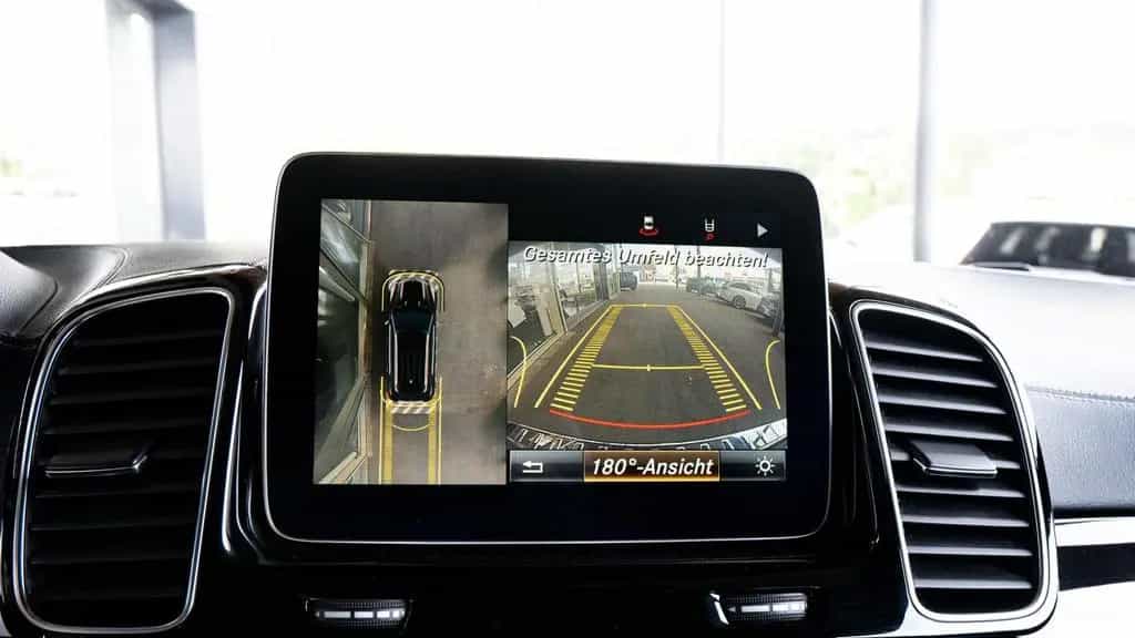 Mercedes-Benz GLE-Class 400 4Matic AMG*360°*PANO*LUFT*TOT*ACC 11/2017-photo-18