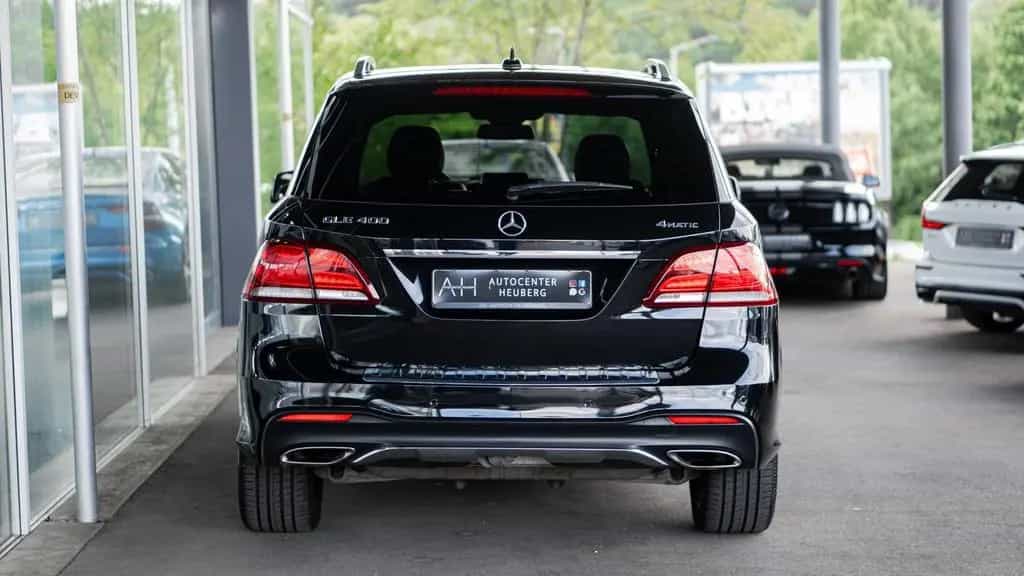 Mercedes-Benz GLE-Class 400 4Matic AMG*360°*PANO*LUFT*TOT*ACC 11/2017-photo-4