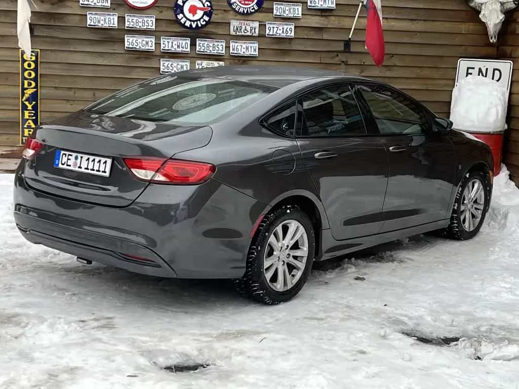 Chrysler 200 2,4L Klima Autom. Allwetter TÜV 05/2015-photo-13