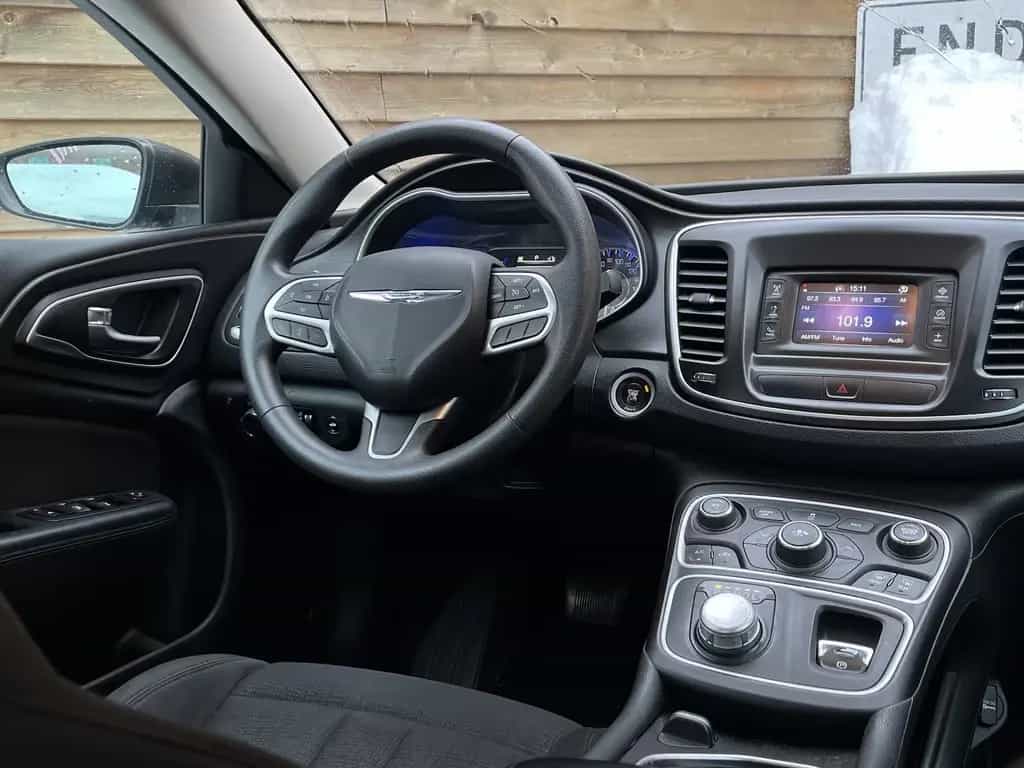 Chrysler 200 2,4L Klima Autom. Allwetter TÜV 05/2015-photo-19
