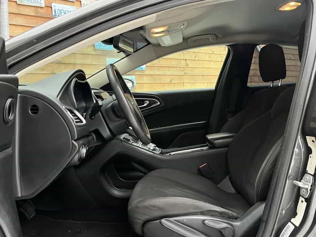 Chrysler 200 2,4L Klima Autom. Allwetter TÜV PDC 10/2014-photo-16