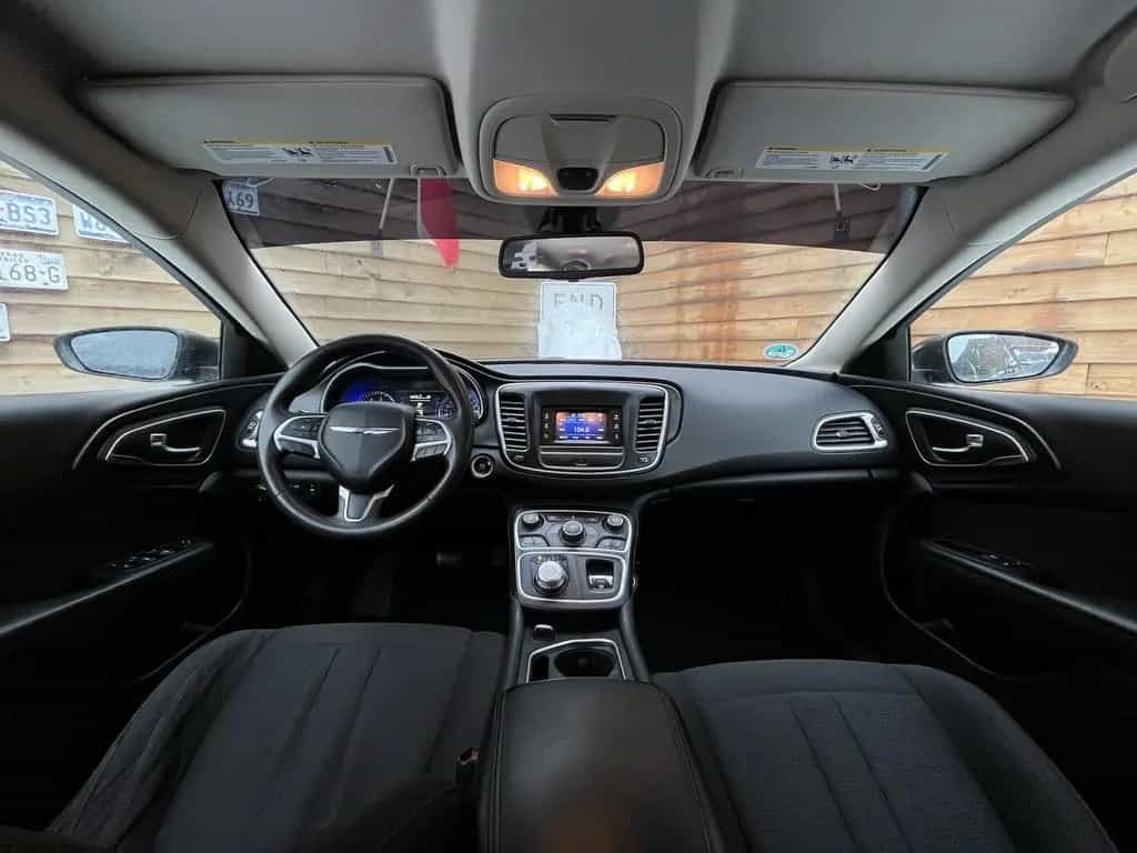 Chrysler 200 2,4L Klima Autom. Allwetter TÜV PDC 10/2014-photo-22