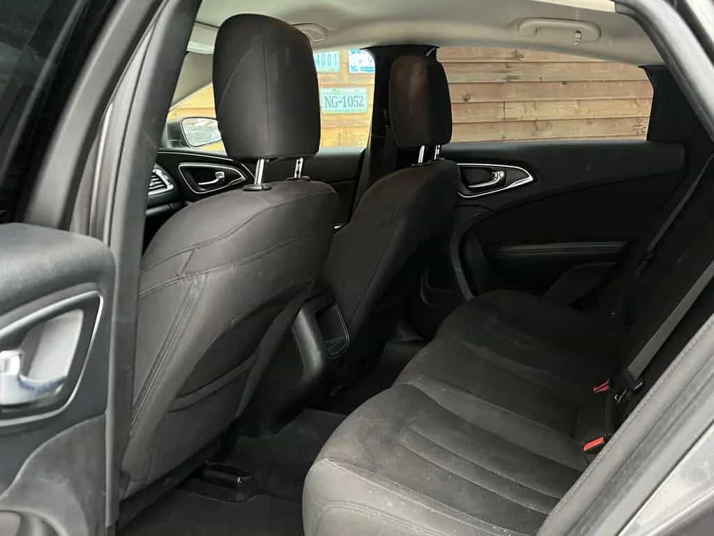 Chrysler 200 2,4L Klima Autom. Allwetter TÜV PDC 10/2014-photo-23