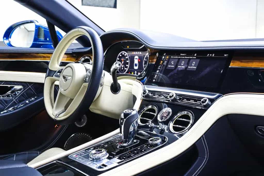 Bentley Continental GT 6.0 W12 First Edition Mulliner 08/2018-photo-19