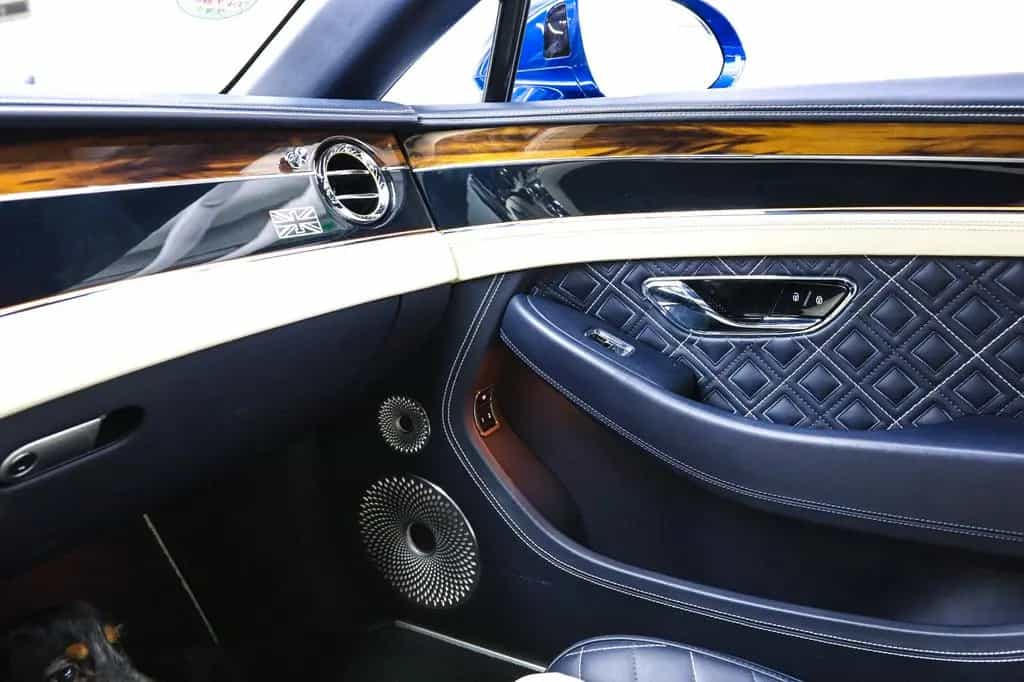 Bentley Continental GT 6.0 W12 First Edition Mulliner 08/2018-photo-25