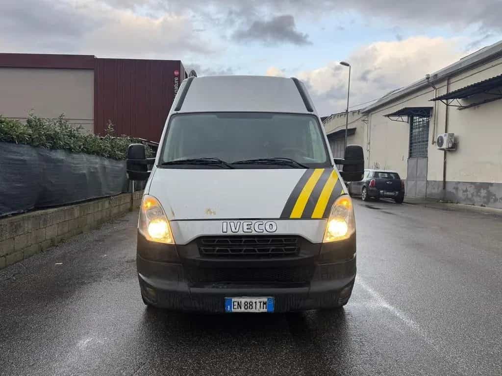 Iveco Daily 2012 3.0 Diesel 107 CV 07/2012-photo-1