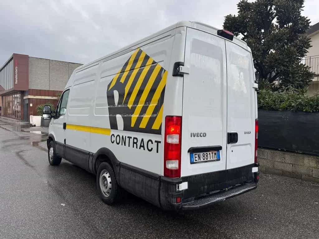 Iveco Daily 2012 3.0 Diesel 107 CV 07/2012-photo-4