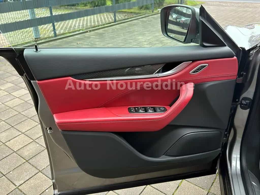 Maserati Levante GranSport Q4 *Deutsch*ACC*Luft*Matrix* 03/2018-photo-15