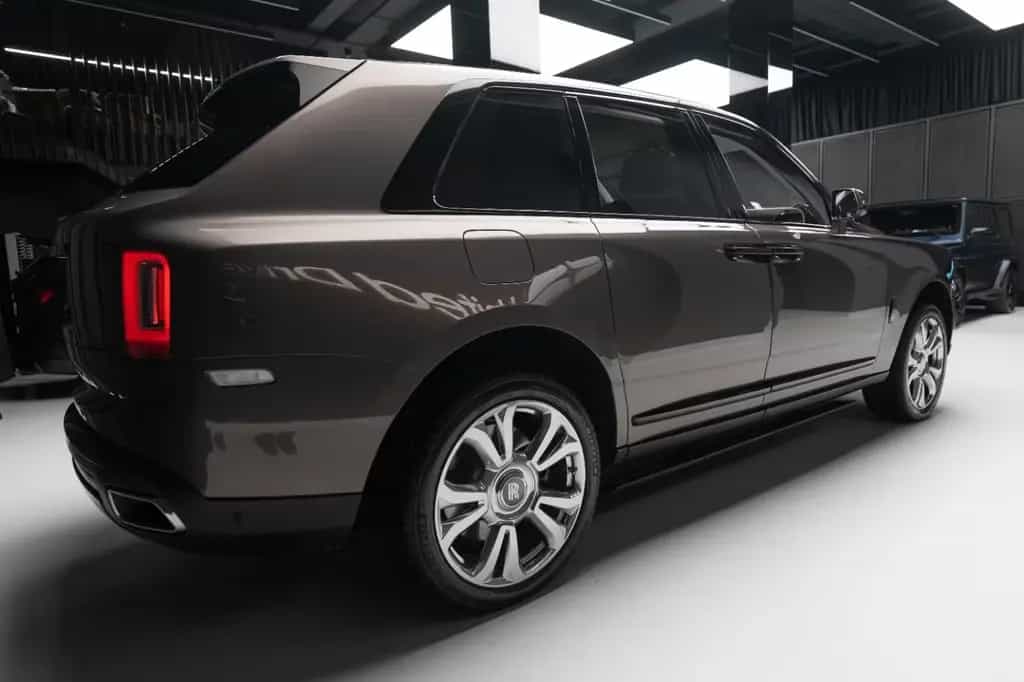 Rolls-Royce Cullinan - 01/2022-photo-5