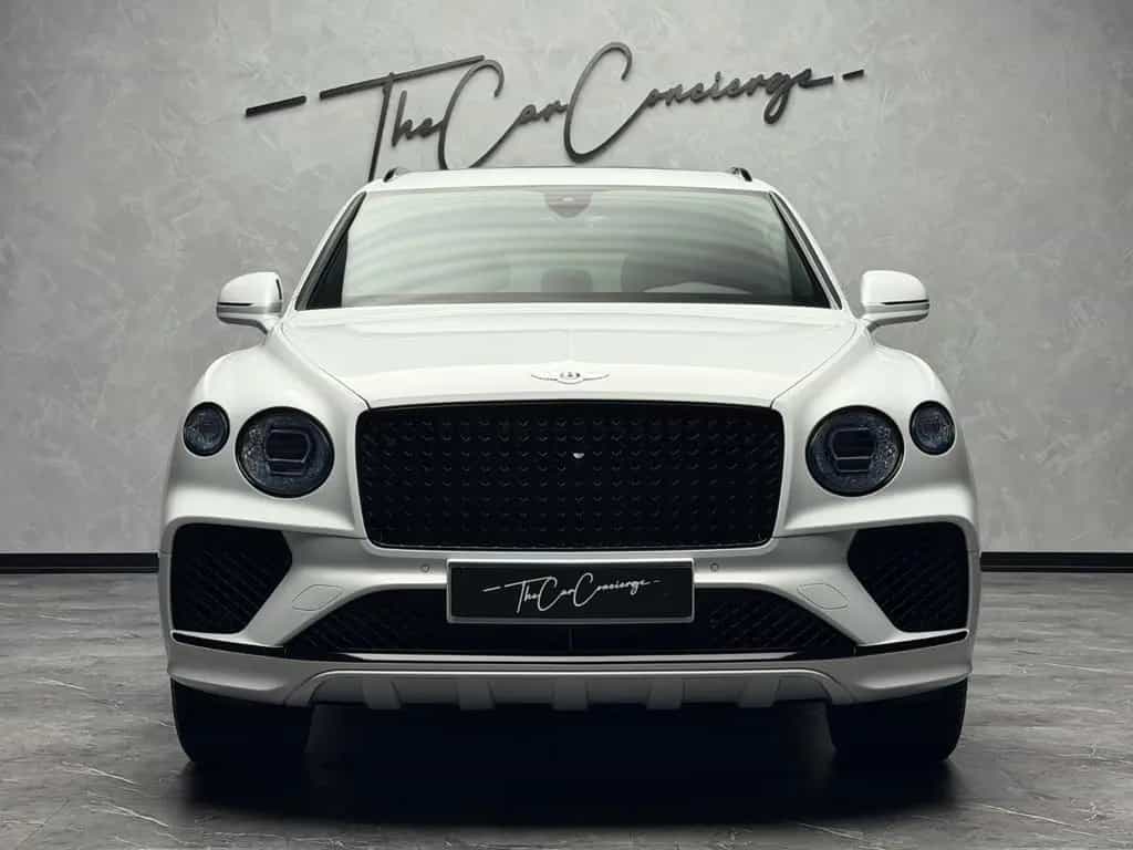 Bentley Bentayga V8 EWB BLACKLINE PANO NAIM 22" FULL PPF 01/2024-photo-37