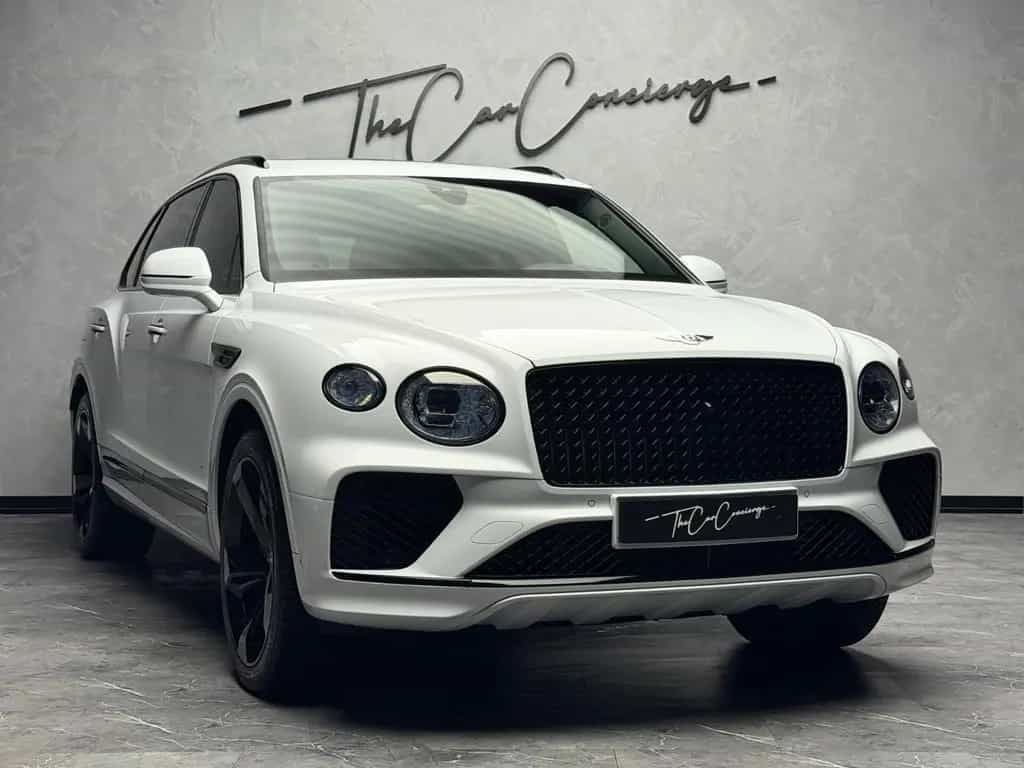 Bentley Bentayga V8 EWB BLACKLINE PANO NAIM 22" FULL PPF 01/2024-photo-43
