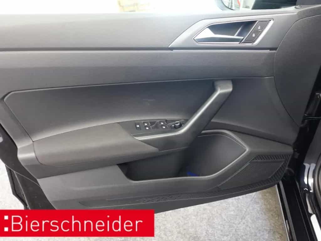 Volkswagen Taigo 1.0 TSI DSG R-Line Black Style ALU 18 AHK 12/2025-photo-15