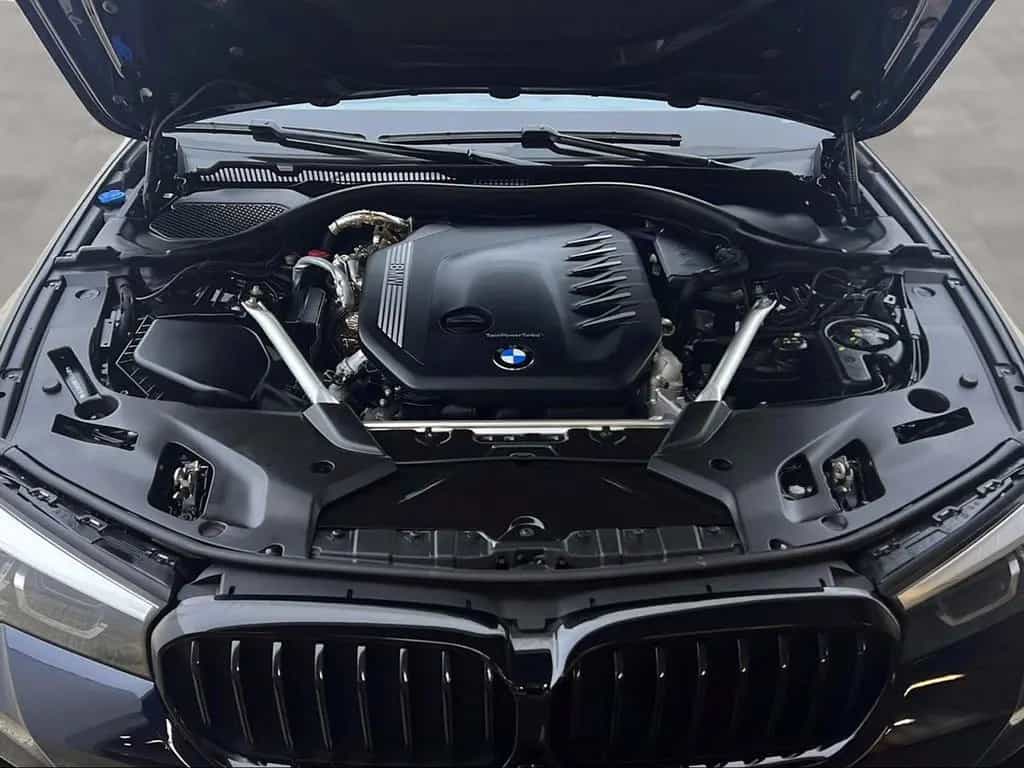 BMW 5 Series d Touring M Sport LiveCockpitProf Kamera 12/2022-photo-18