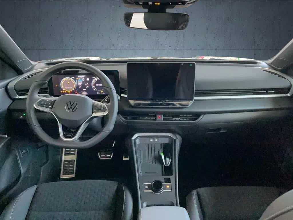 Volkswagen T-Roc 1.5 eTSI 150 PS DSG R-Line AHK IQ.Drive null-photo-11