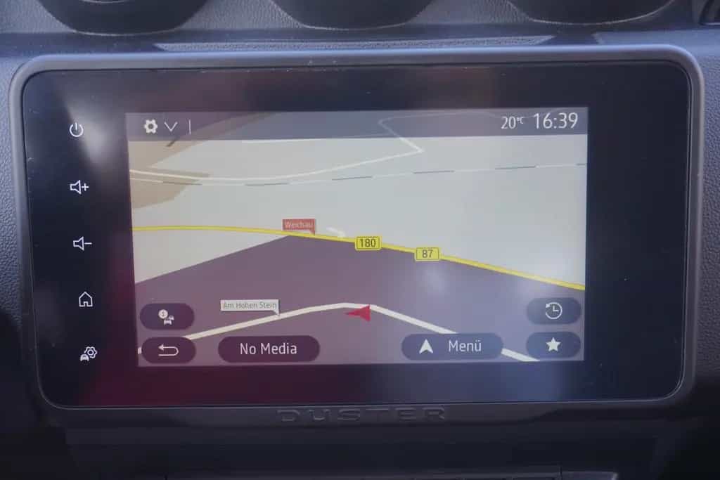 Dacia Duster II 1.3 TCe 150 Prestige EDC Navi LED 360° 08/2021-photo-11