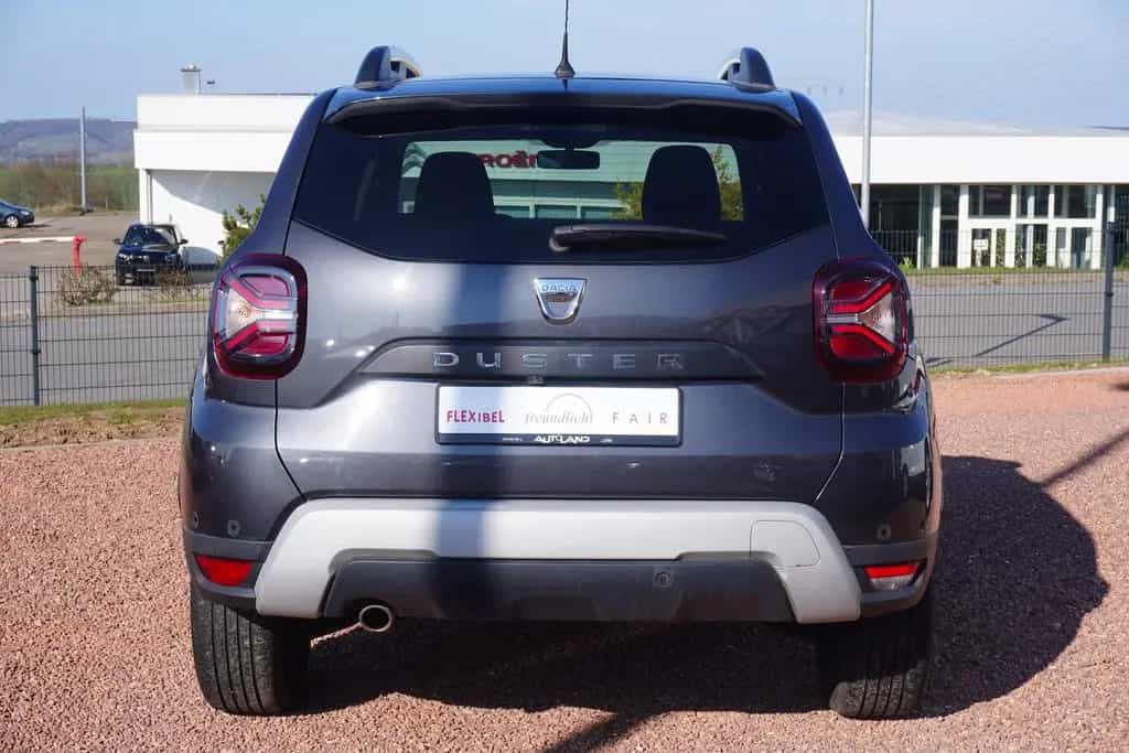 Dacia Duster II 1.3 TCe 150 Prestige EDC Navi LED 360° 08/2021-photo-1