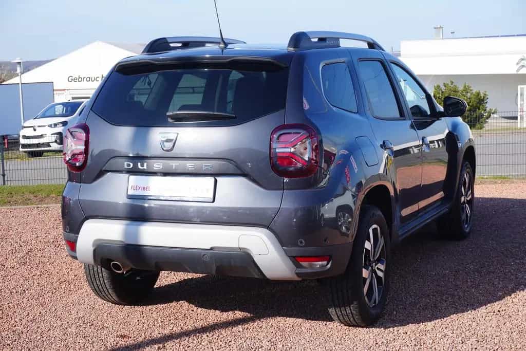 Dacia Duster II 1.3 TCe 150 Prestige EDC Navi LED 360° 08/2021-photo-2