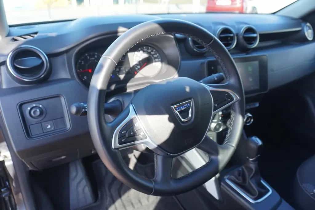 Dacia Duster II 1.3 TCe 150 Prestige EDC Navi LED 360° 08/2021-photo-5