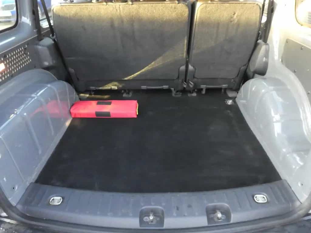 Volkswagen Caddy Kombi 1,0 TSI FLÜGELTÜRE+TEMPOMAT+AHK 08/2020-photo-8
