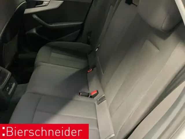 Audi A4 Av 40 TDI qu AHK ACC CAM NAVI VC 06/2022-photo-13